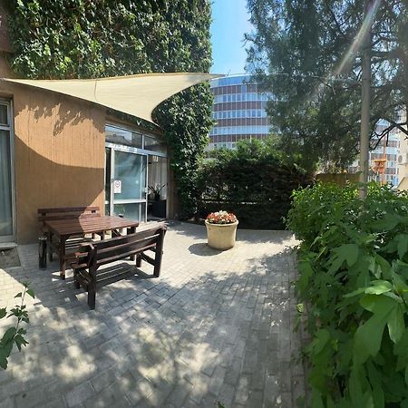 H1 Apartmanok Budapest Extérieur photo