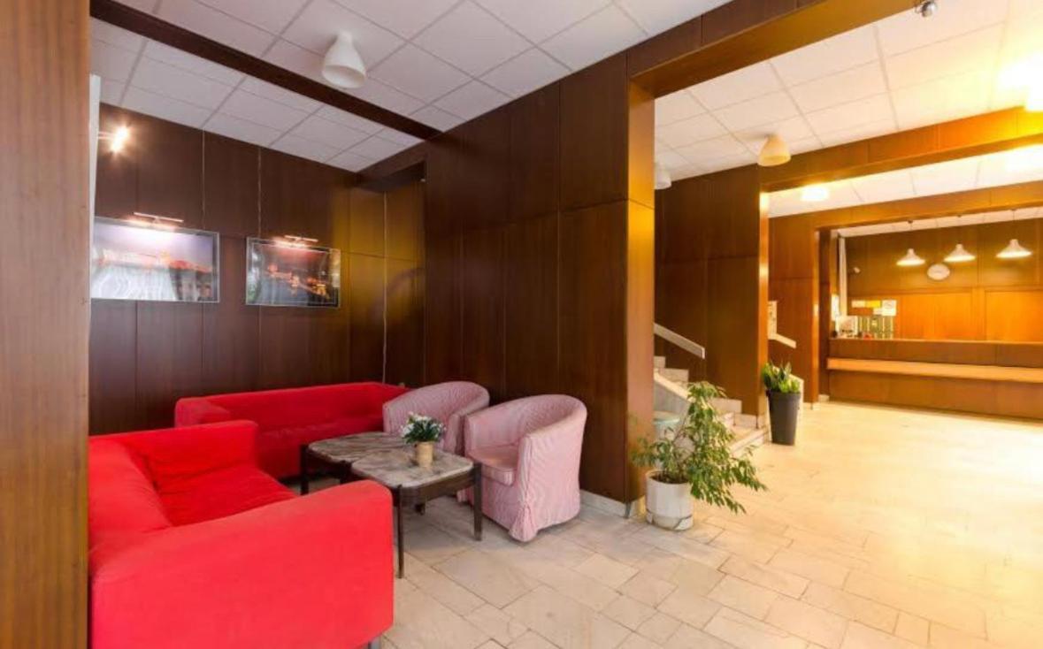 H1 Apartmanok Budapest Extérieur photo